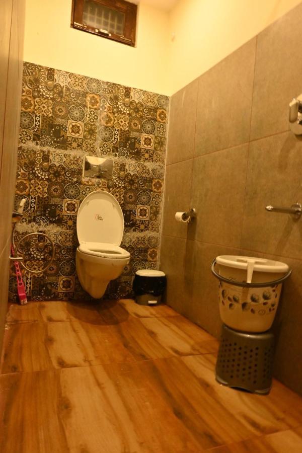 מלון Chopta The Bunker House מראה חיצוני תמונה